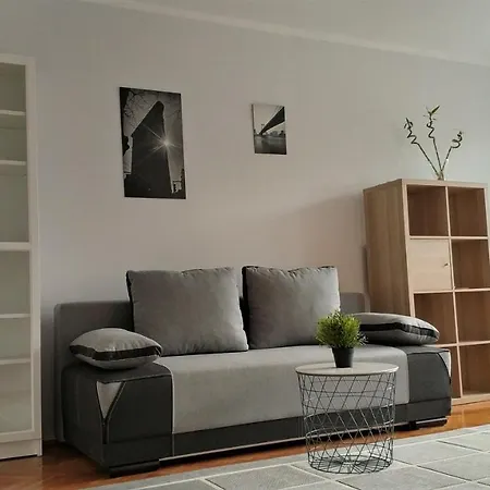 Apartament Wiosenny 52M2 Клодзько Екстер'єр фото